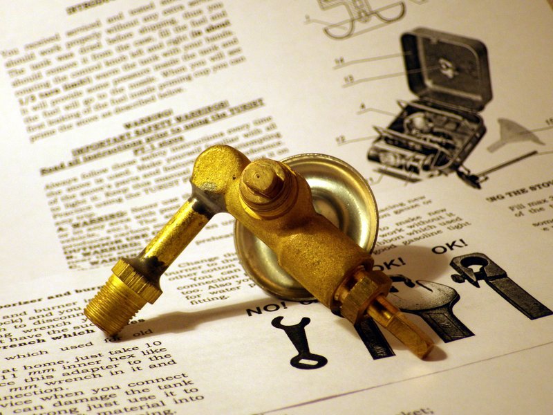 TOURIST PT-1 汽油炉 NOZZLE VAPORIZER 针燃烧器的 NOS 备件 - 露营用品 - 其他金属 金色