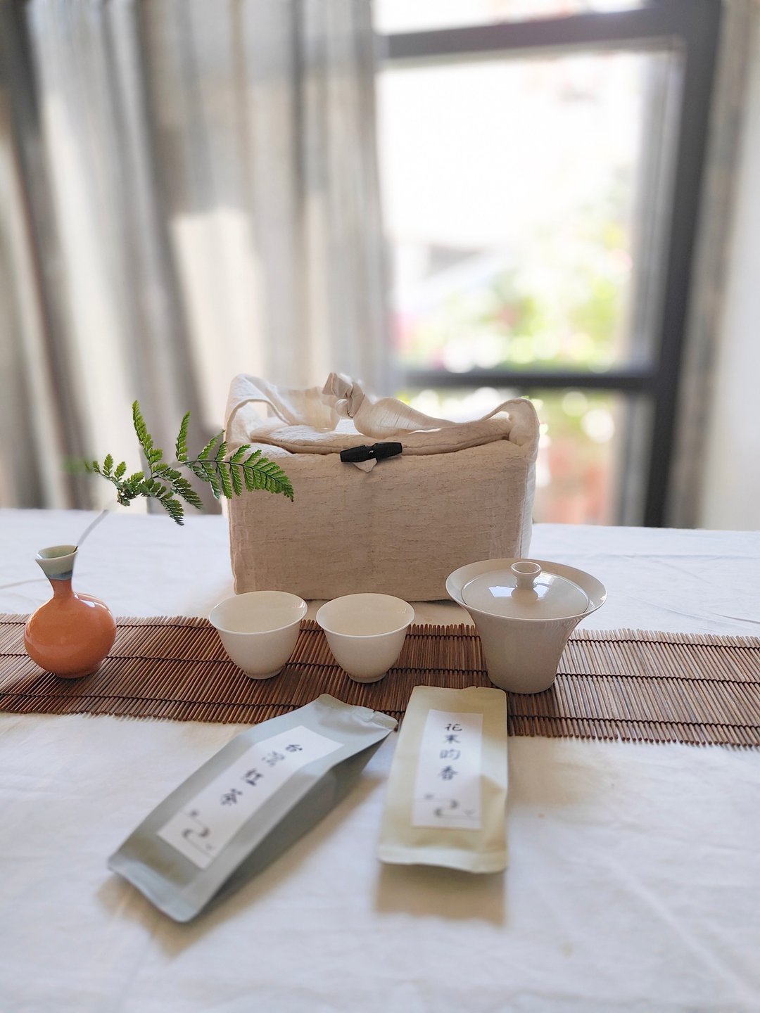 纯白 提包收纳盖碗 花末昀香礼 - 茶 - 纸 白色