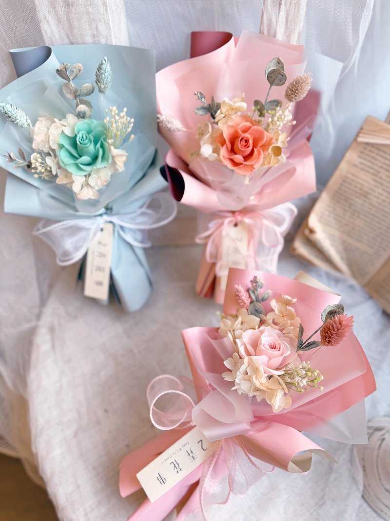 单朵永生花花束 母亲节花束 情人节花束 生日花束 毕业花束 - 干燥花/捧花 - 植物．花 多色