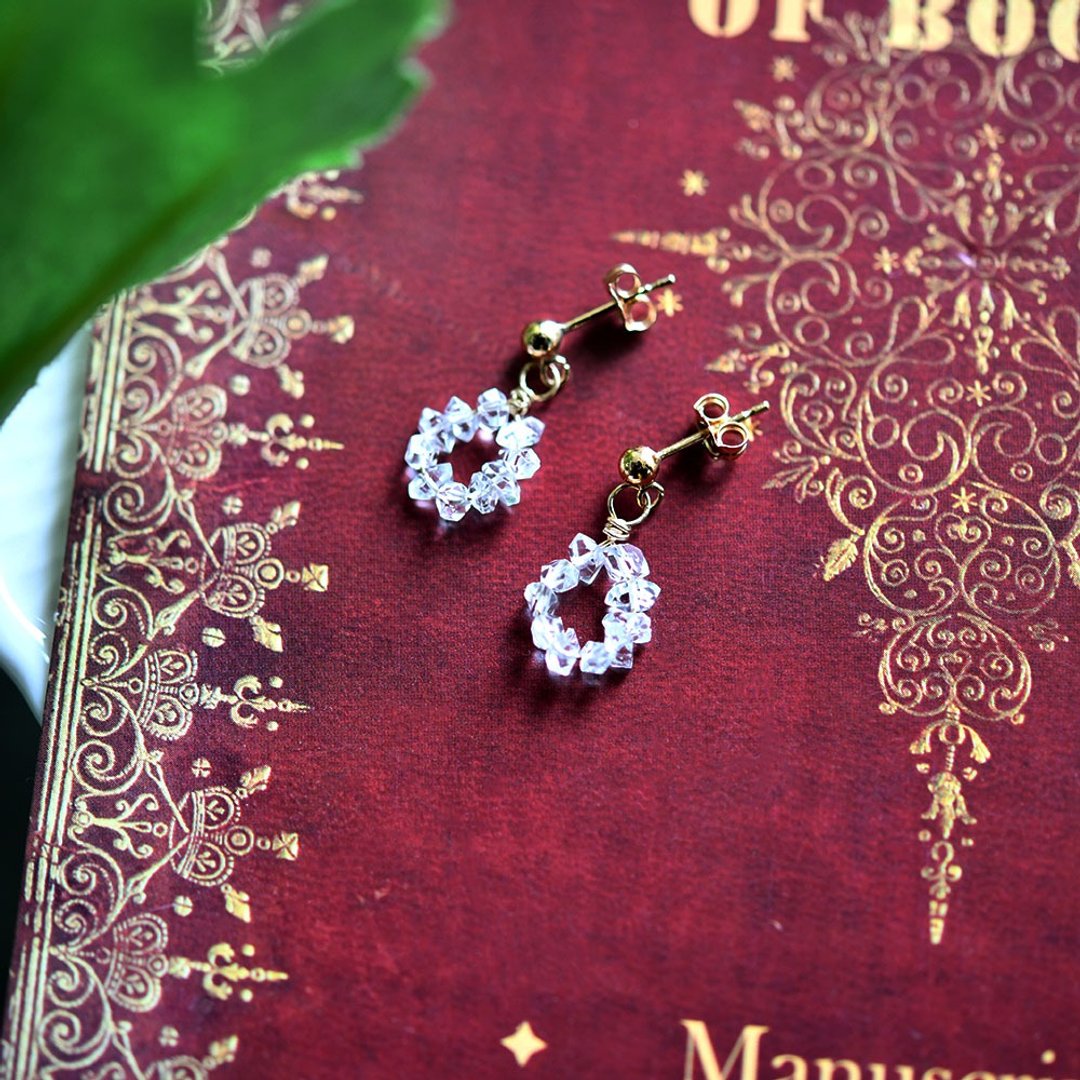 Single Item Original Superb Herkimer Diamond Drop Earrings April Birthstone - 耳环/耳夹 - 宝石 