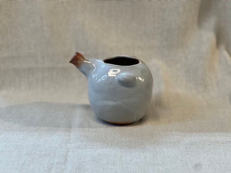 志野手捏茶海 - 茶具/茶杯 - 陶 白色