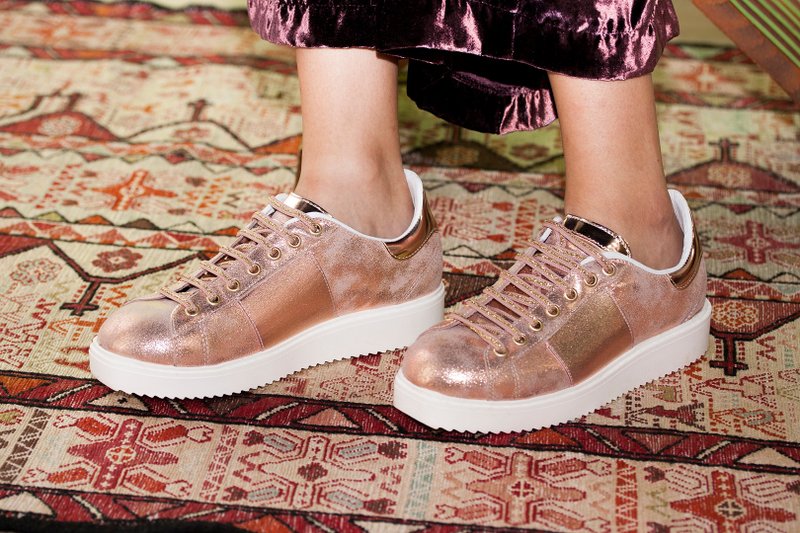 意大利真皮玫瑰金真皮厚底休闲鞋 - 女款休闲鞋 - 真皮 粉红色