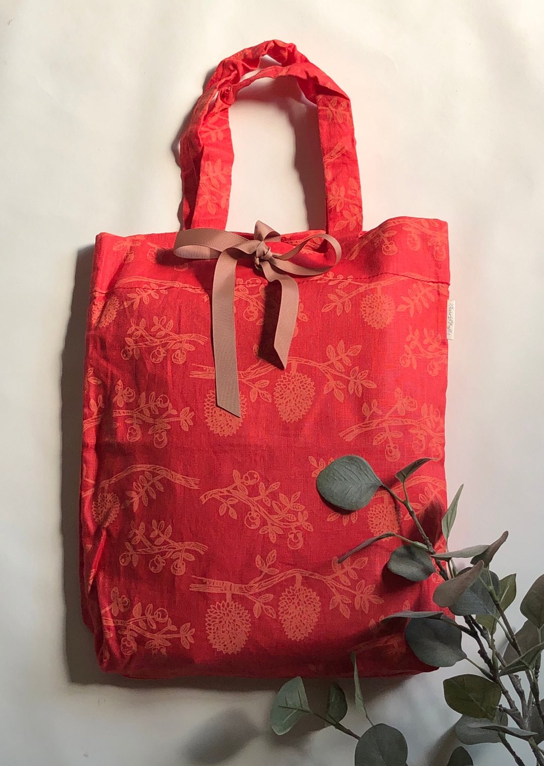 Printed Linen tote bag M size plum color - 手提包/手提袋 - 棉．麻 红色