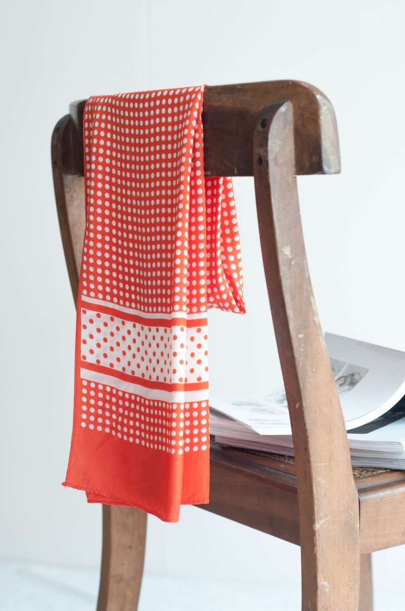 Vintage / 复古丝巾 / no.33 - 丝巾 - 聚酯纤维 粉红色