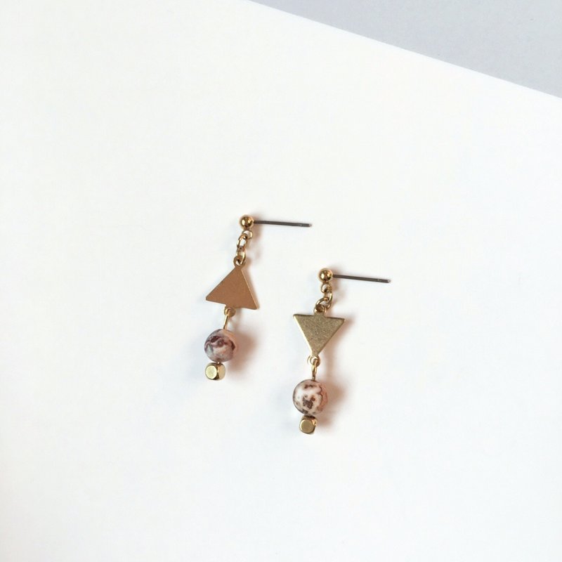 Brilliant◆[砂石系列] 木星天然石玛瑙雾砂面沙漏三角黄铜耳环 耳针 耳夹 - 耳环/耳夹 - 宝石 卡其色