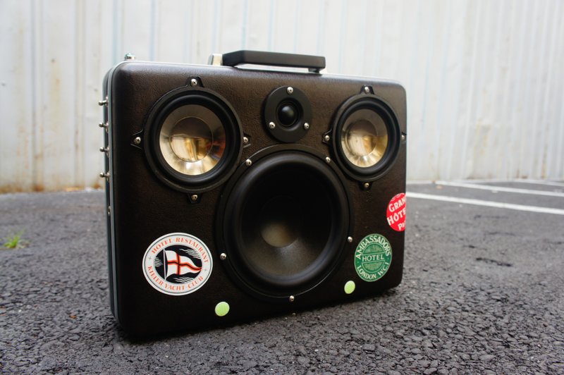 Edison-Industry 爱迪生工业 创意蓝牙音响  个性手提音响 充电式蓝牙音响 - 扩音器/喇叭 - 其他材质 黑色