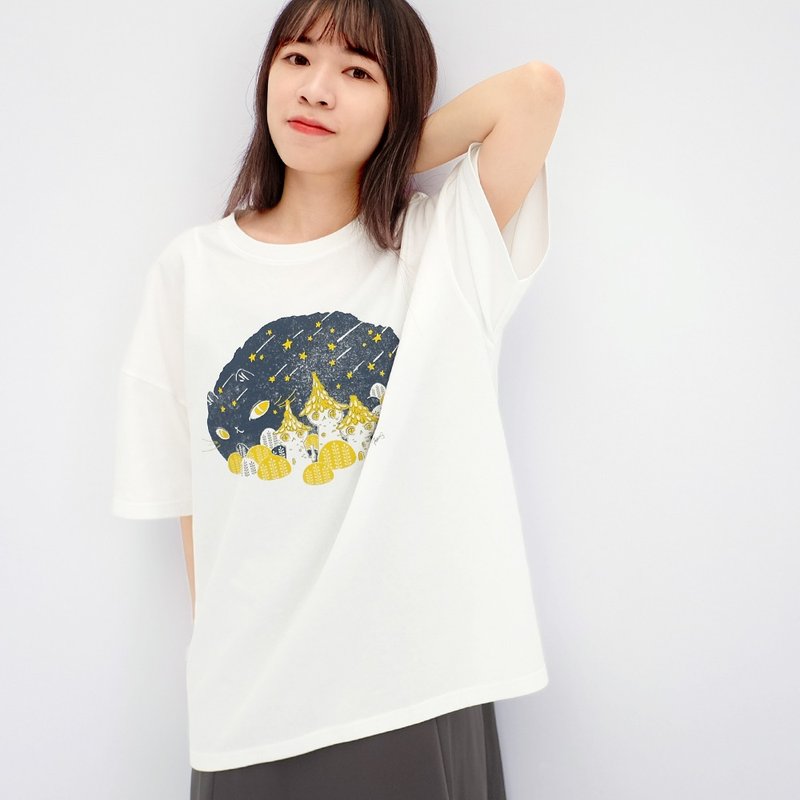中性短袖- 猫村的夜空 女生穿 猫 - 女装 T 恤 - 棉．麻 白色