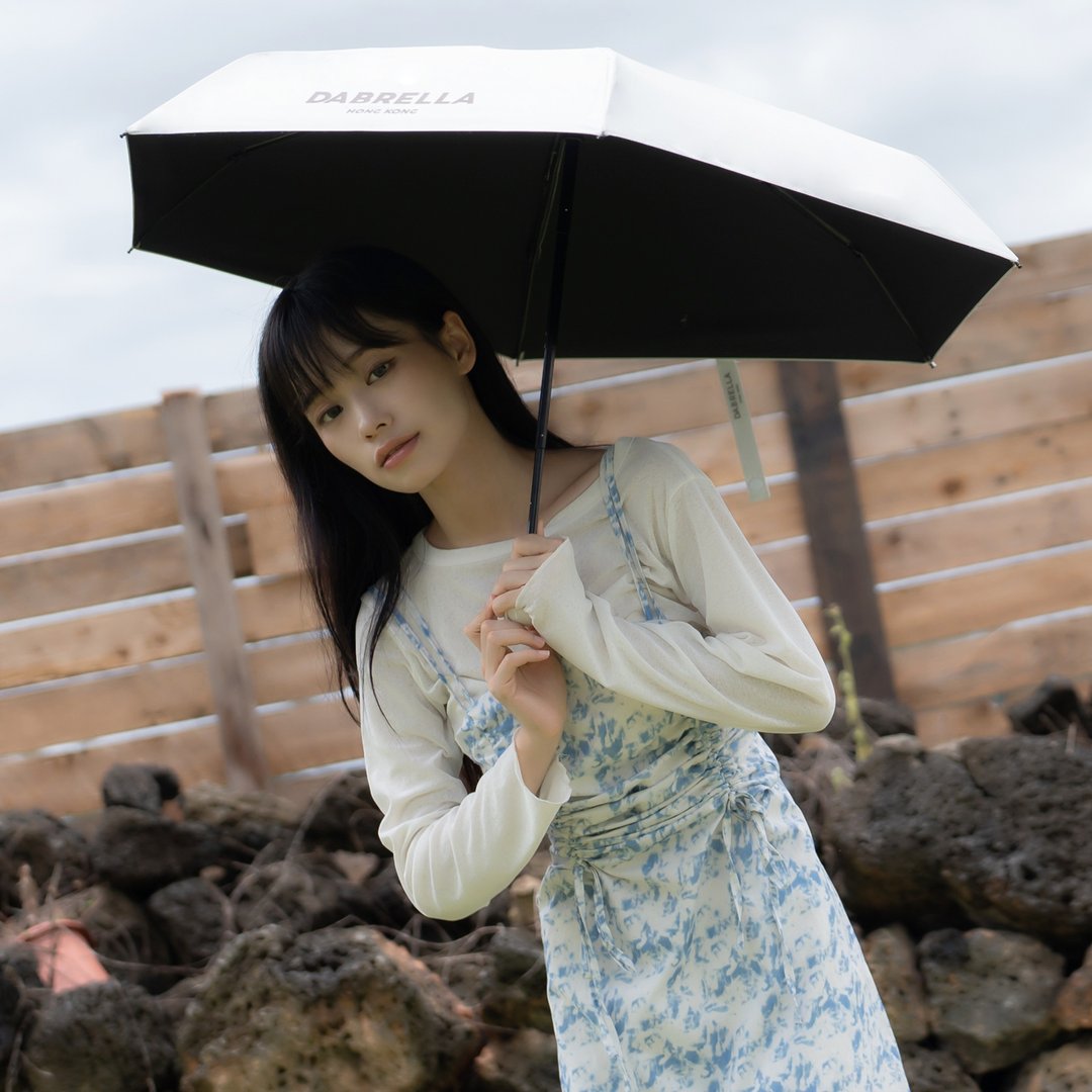轻量晴雨伞 小巧便携 防晒 抗UV 防泼水 折叠黑胶伞 礼物-月光白 - 雨伞/雨衣 - 防水材质 