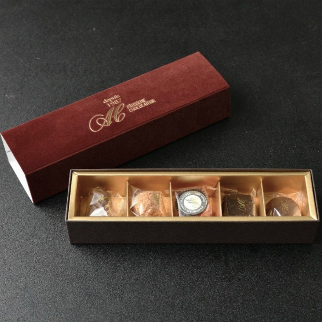 5块巧克力 - 巧克力 - 新鲜食材 咖啡色