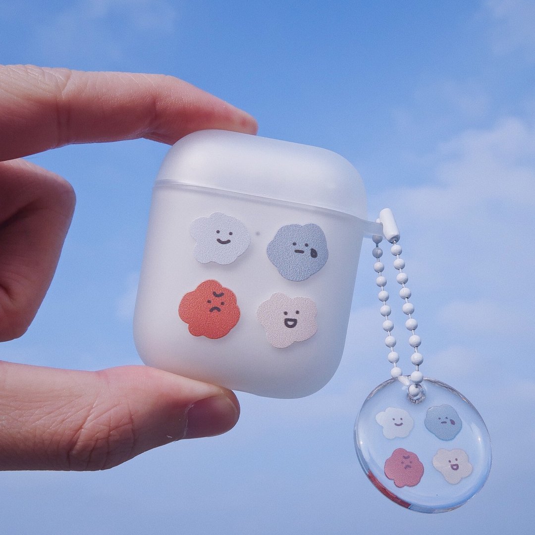 喜怒哀乐 雾面/透明 AirPods1/2/3 软耳机保护套 分体含吊饰耳机 - 耳机收纳 - 塑料 白色