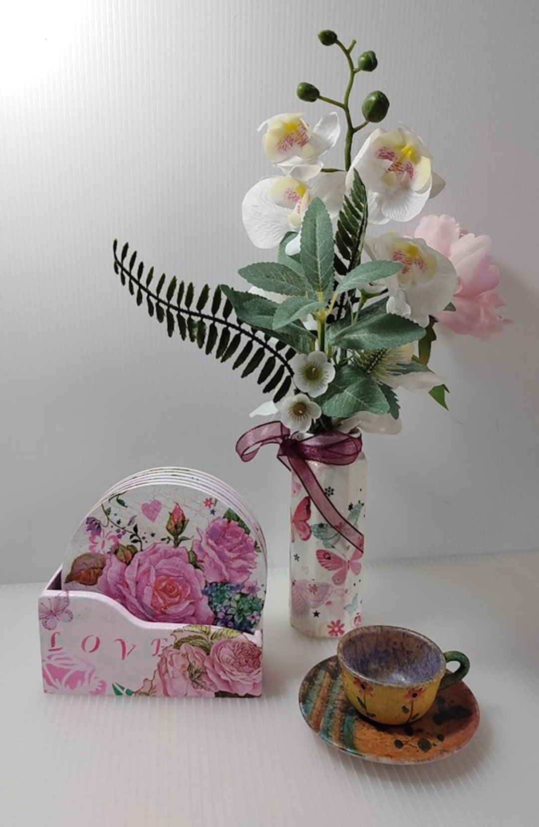玫瑰花园蝶古巴特杯垫 - 杯垫 - 木头 多色