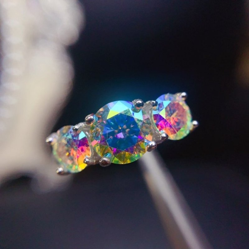 莫桑钻戒指、彩虹莫桑钻戒指、神秘彩虹莫桑钻银戒指 - 戒指 - 纯银 