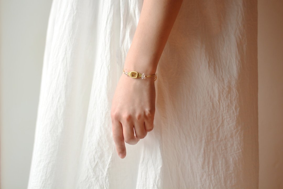 Dendritic Quartz / Silk Macrame Bracelet - 手链/手环 - 宝石 黄色