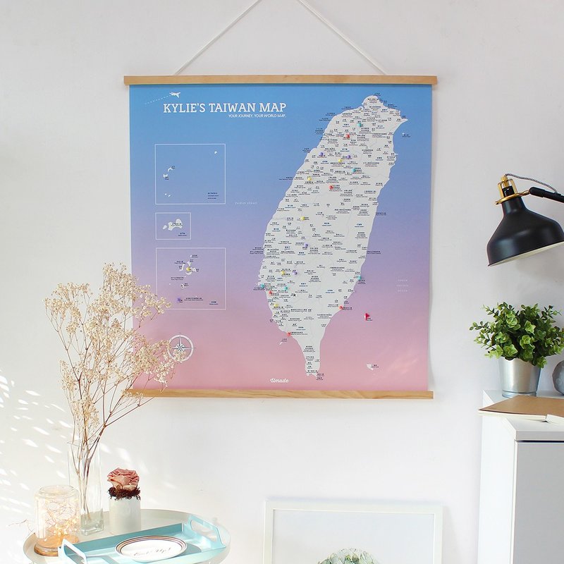 台湾地图-专属订制台湾木框海报-石英粉 (定制化礼物 毕业礼物) - 海报/装饰画/版画 - 纸 粉红色