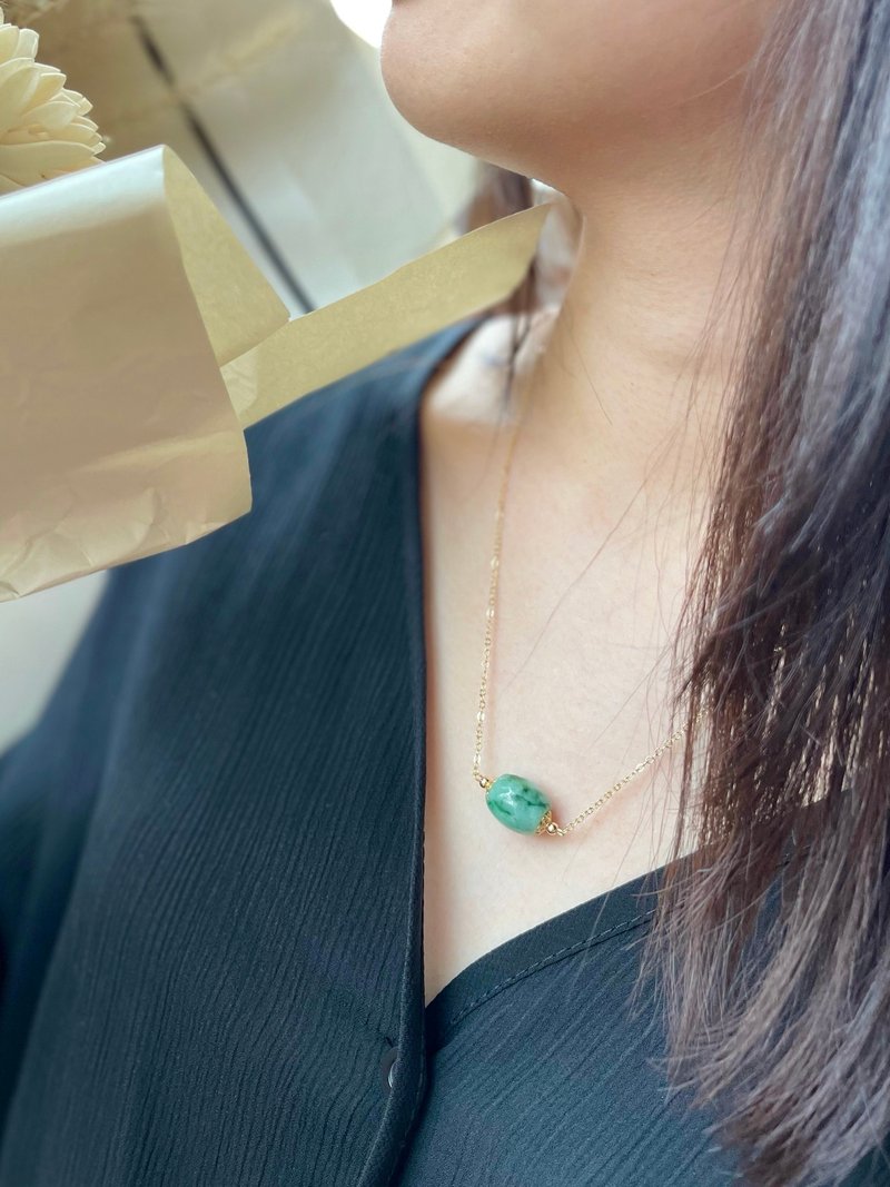 缅甸玉A货翡翠-老坑辣绿路路通翡翠14k包金项链 天然石 送礼 玉 - 项链 - 玉石 绿色