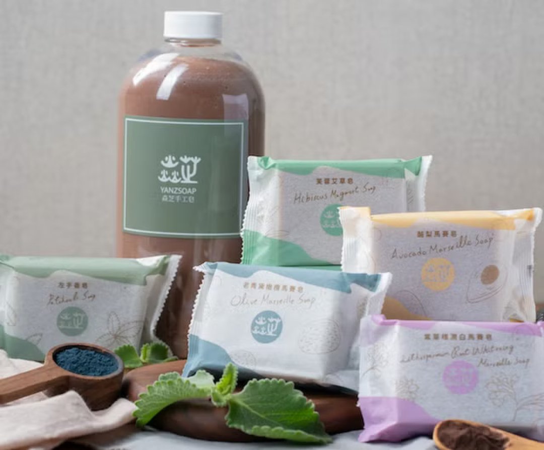 玉容浓缩皂液 1000ml 与手工皂 5 入 洗沐组合 - 肥皂/手工皂 - 其他材质 