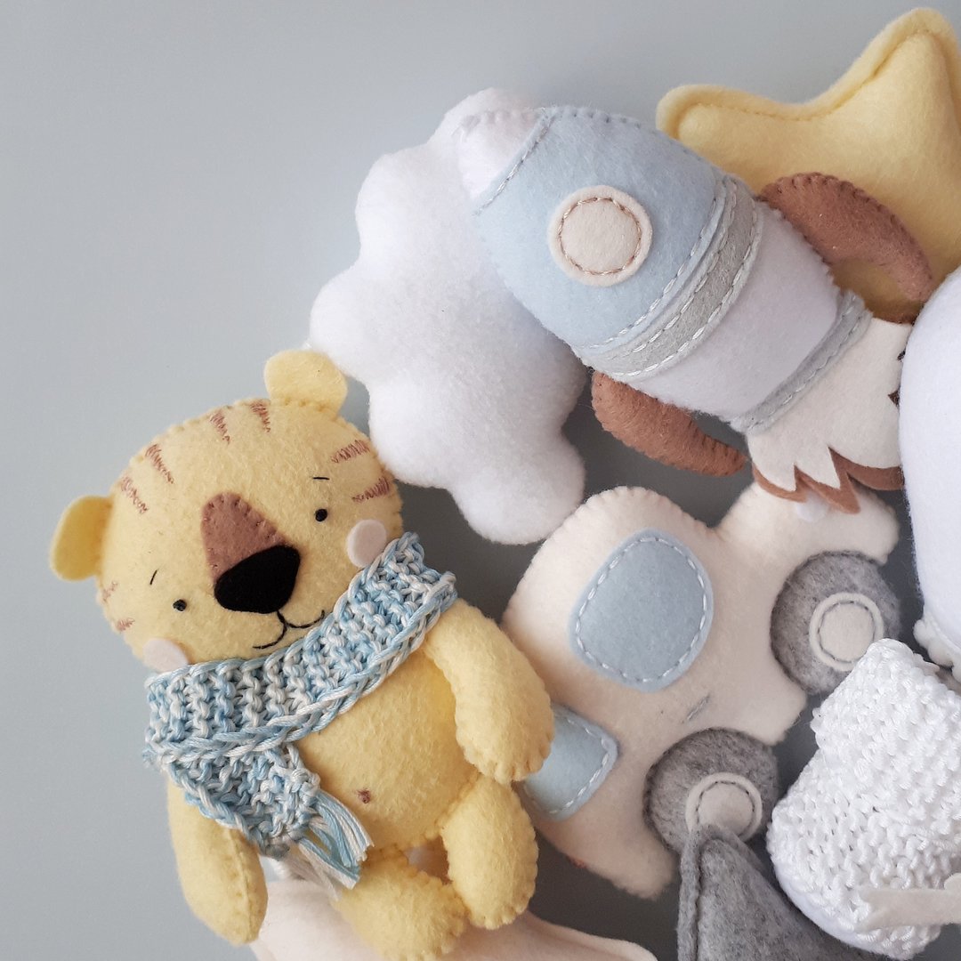 Transport baby mobile, Car felt crib decor, Blue yellow nursery - 玩具/玩偶 - 其他材质 黄色