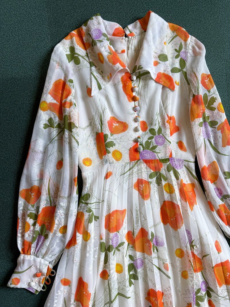 1960-70s特有棉纱 大复古翻领骑士袖连身裙 - 洋装/连衣裙 - 棉．麻 