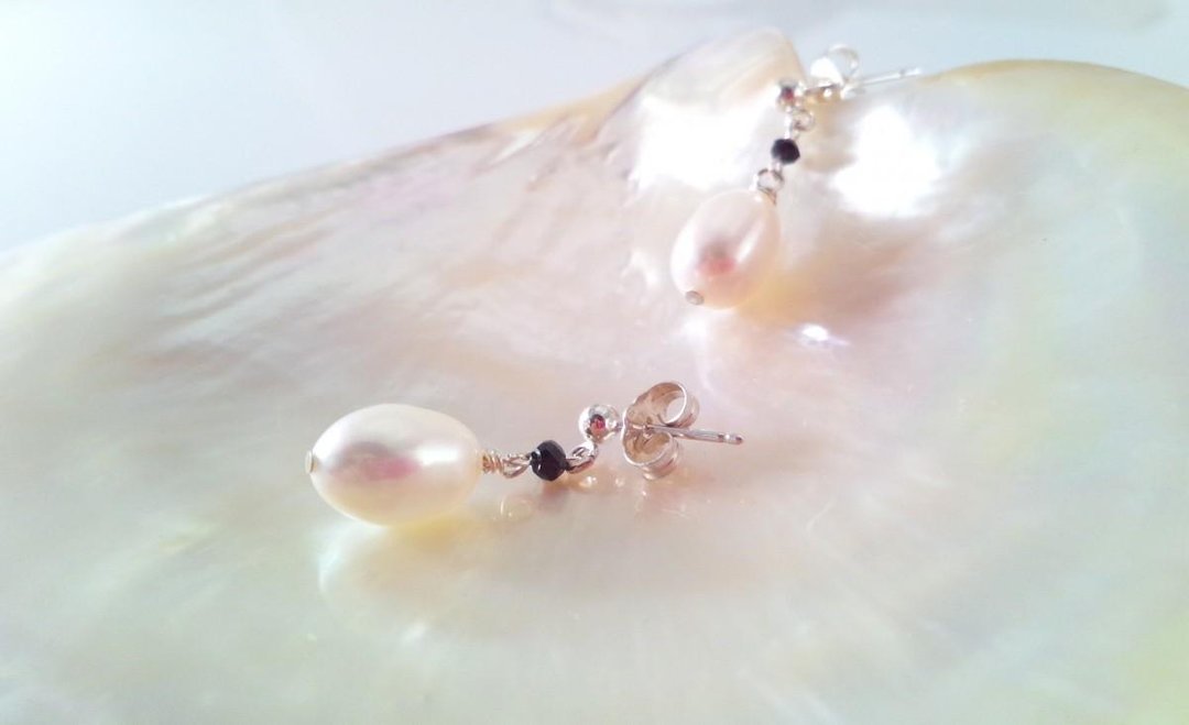 ◇ Pearl + Onyx ◇ SIlver earrings - 戒指 - 宝石 