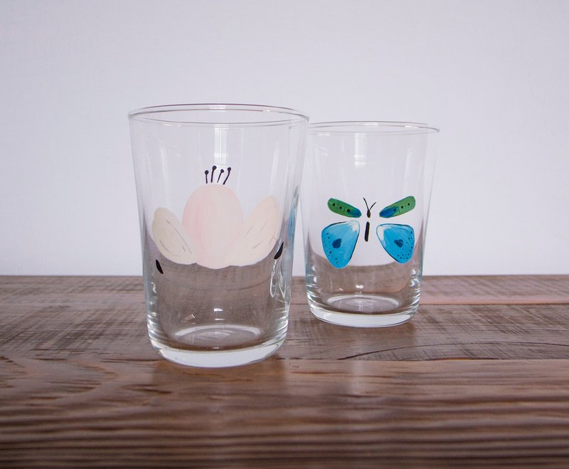 粉红花与蝴蝶 冷水杯 - 玻璃杯 - 玻璃 