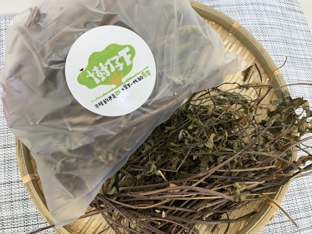 自然农法仙草干 - 茶 - 新鲜食材 咖啡色