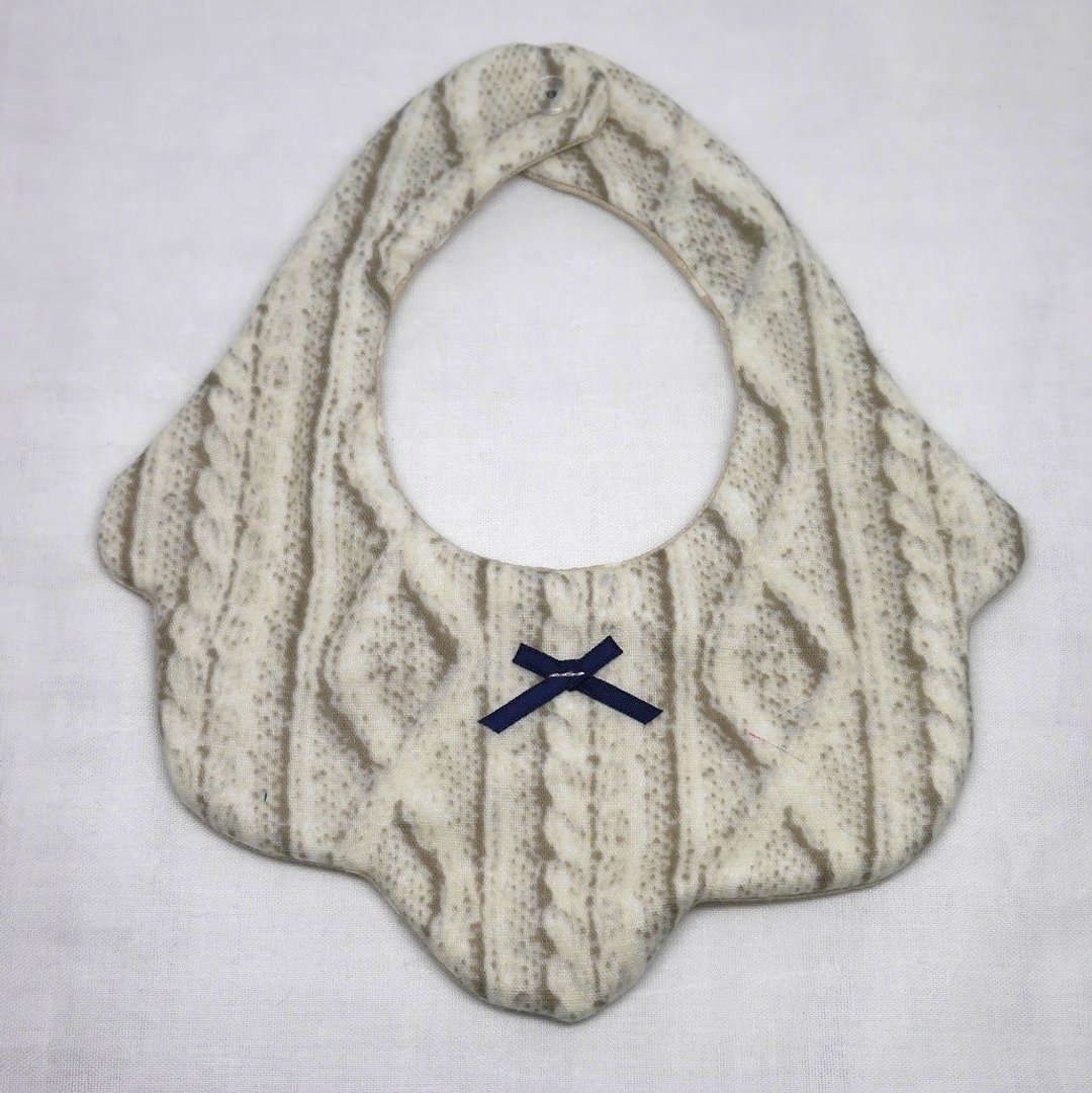 Japanese Handmade 8-layer-gauze Baby Bib/ - 围嘴/口水巾 - 棉 白色