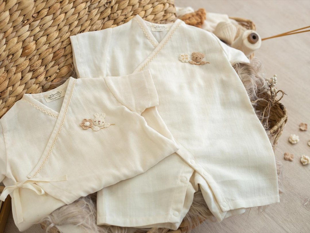 Gauze Greco/Hand-knitted Bear/Rabbit cam032/cam033 Organic cotton 100% Greco Gre - 包屁衣/连体衣 - 棉．麻 白色