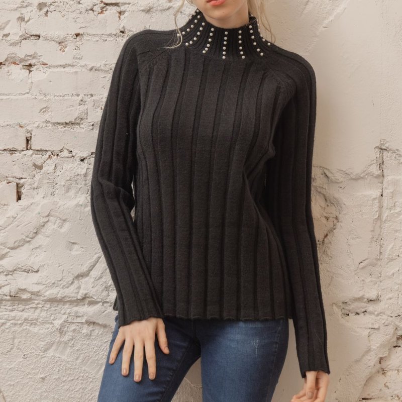 钉珠坑条微高领毛衣   黑 - 女装针织衫/毛衣 - 聚酯纤维 黑色