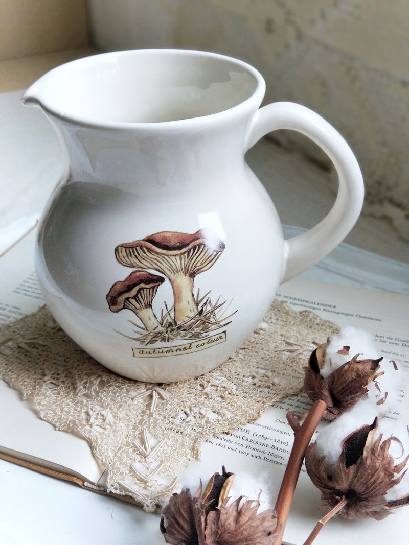 【好日恋物】荷兰vintage/antique香菇陶壶 - 茶具/茶杯 - 陶 白色