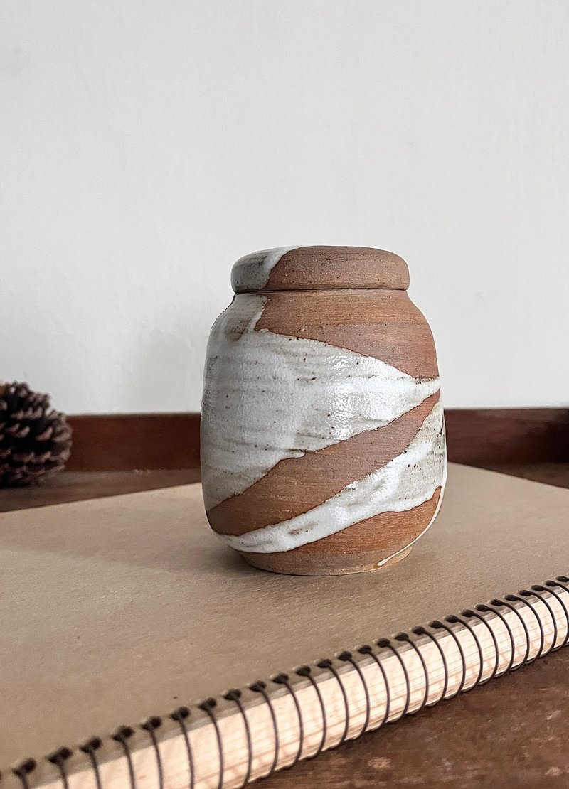 流白 大茶仓 茶罐 茶席 | 陶器皿 - 茶具/茶杯 - 陶 白色