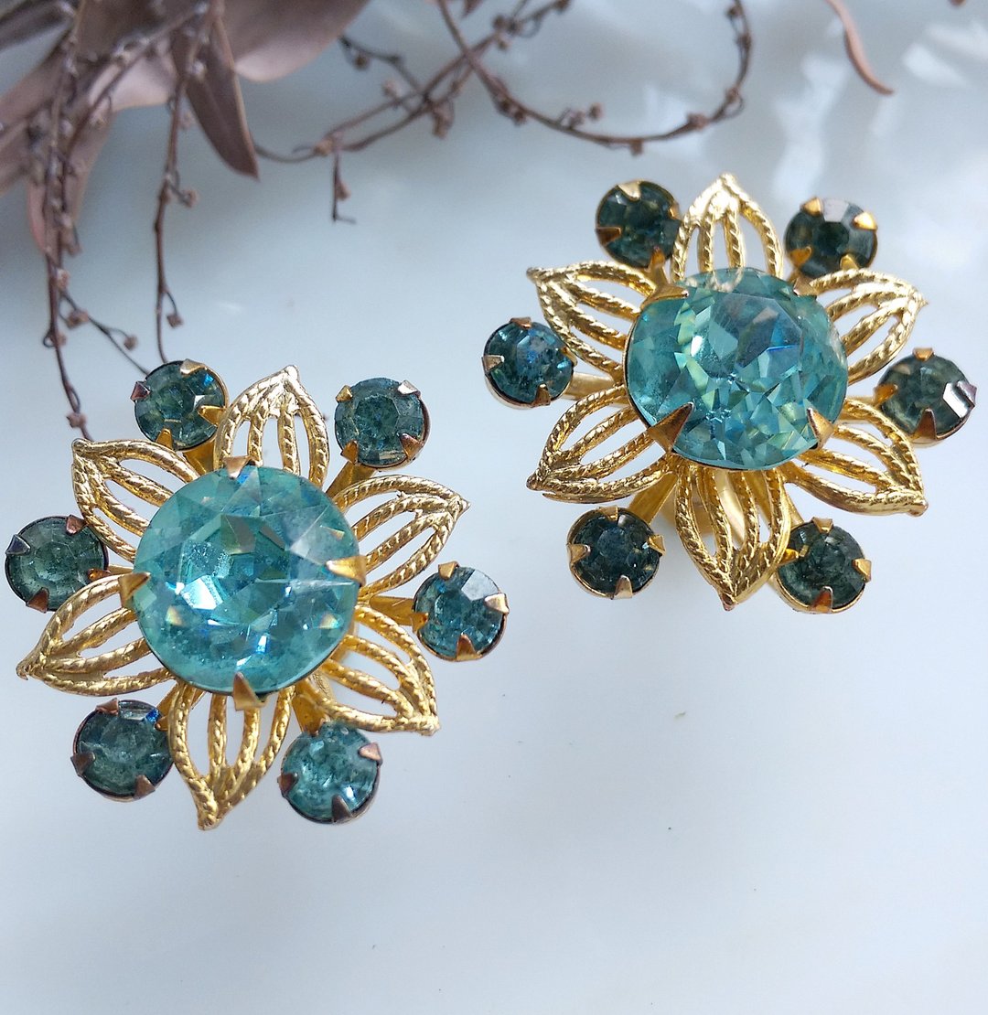 Vintage Jewelry 西洋古董饰品 立体 雪地 晶花 花形 栓式耳环 - 耳环/耳夹 - 其他金属 金色