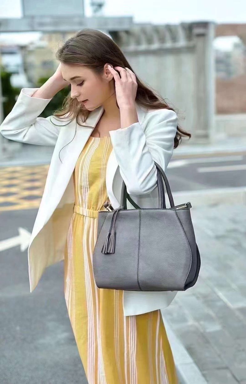 【歲末 7 折】復古大容量女包多夾層真皮斜背包 / 手提單肩側背包 - 手提包/手提袋 - 真皮 