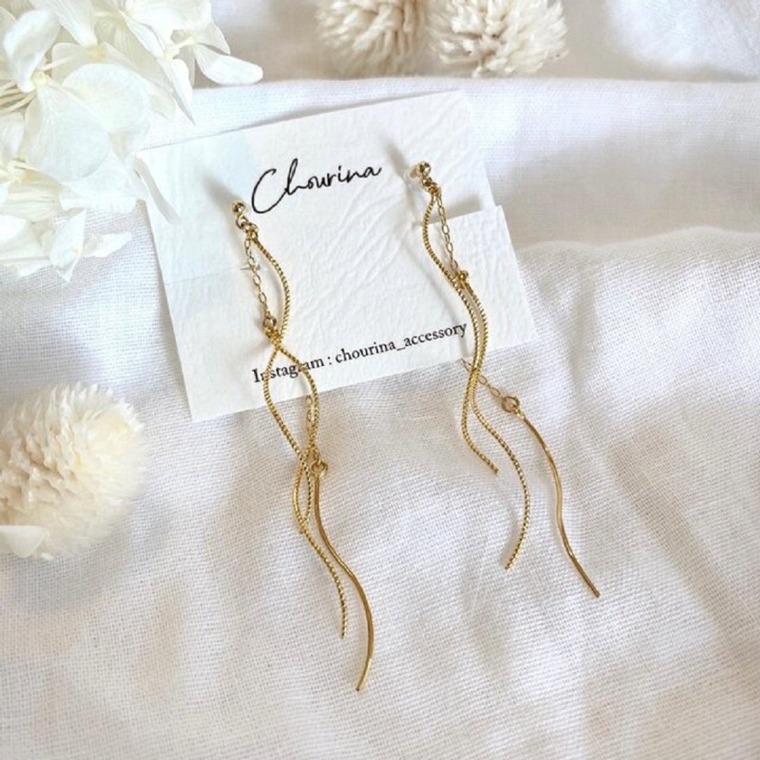 Spiral line Clip-On, earrings - 耳环/耳夹 - 其他金属 金色
