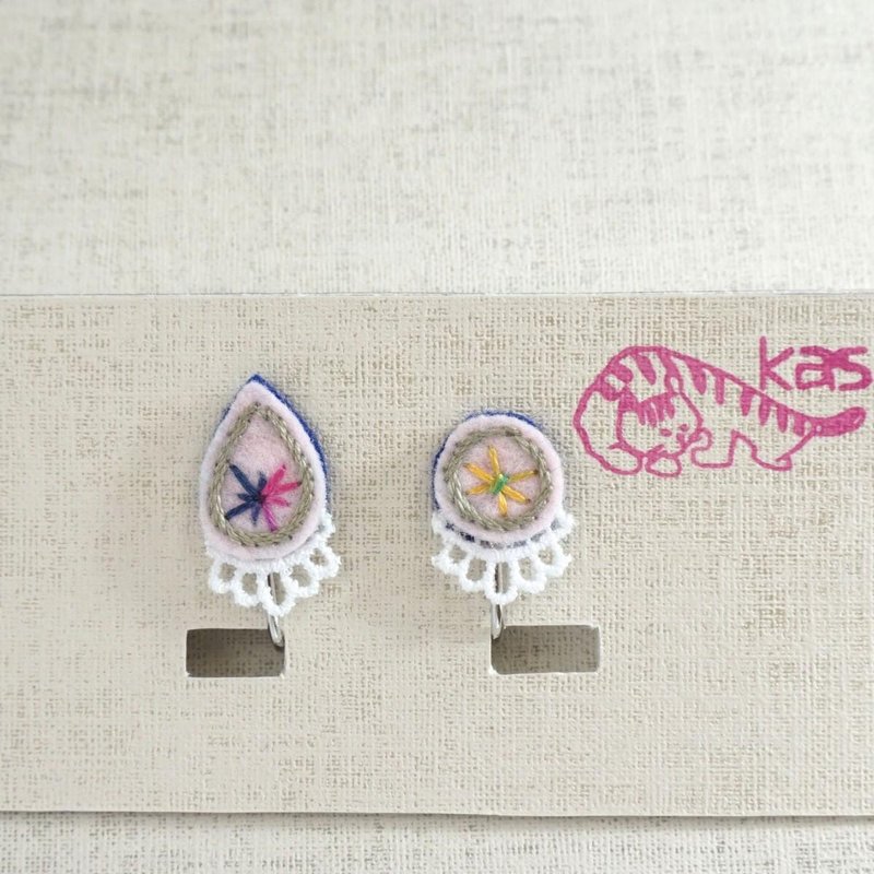 Hand embroidery earring"Spring color drop,circle 2" - 耳环/耳夹 - 绣线 粉红色