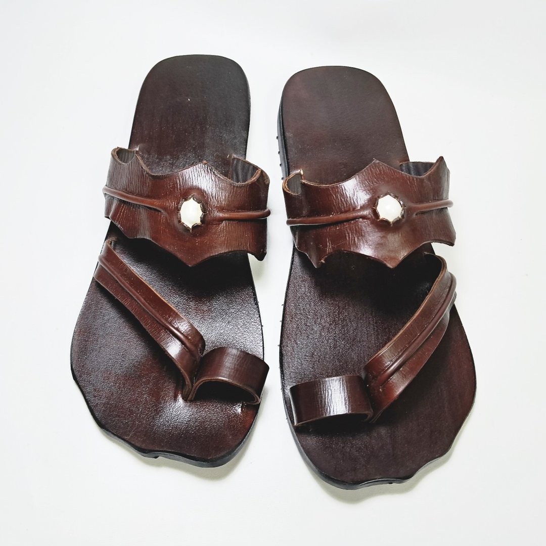 棕色皮凉鞋，手工凉鞋，平底凉鞋，男士凉鞋，女士凉鞋 - 拖鞋 - 真皮 咖啡色