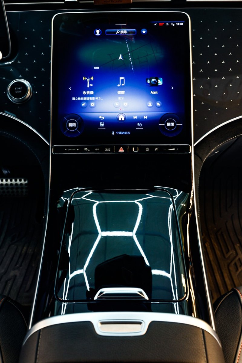 Mercedes-Benz 2024年EQE双屏幕AG雾面光学保护贴 - 平板/电脑保护壳 - 聚酯纤维 