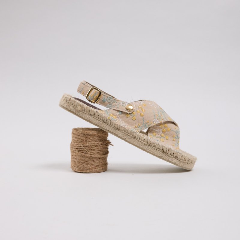 | 夏季新品・一鞋两穿 | 好穿不磨脚 / 绿野仙踪 香米 草编鞋凉鞋 - 女款休闲鞋 - 棉．麻 