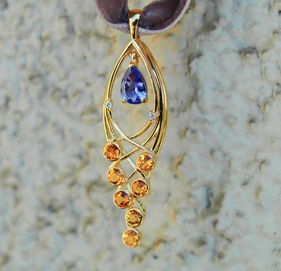 Pendant with natural tanzanite, sapphires and diamonds - 项链 - 贵金属 金色