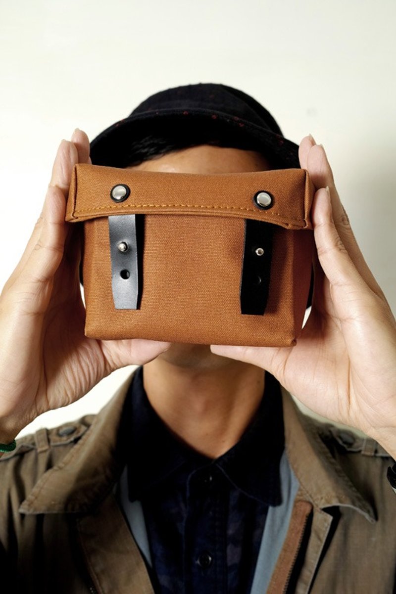 安心出货 MAPLE SYRUD-手做皮革上胶防水帆布盒型相机/收纳包 - 相机包/相机袋 - 防水材质 咖啡色