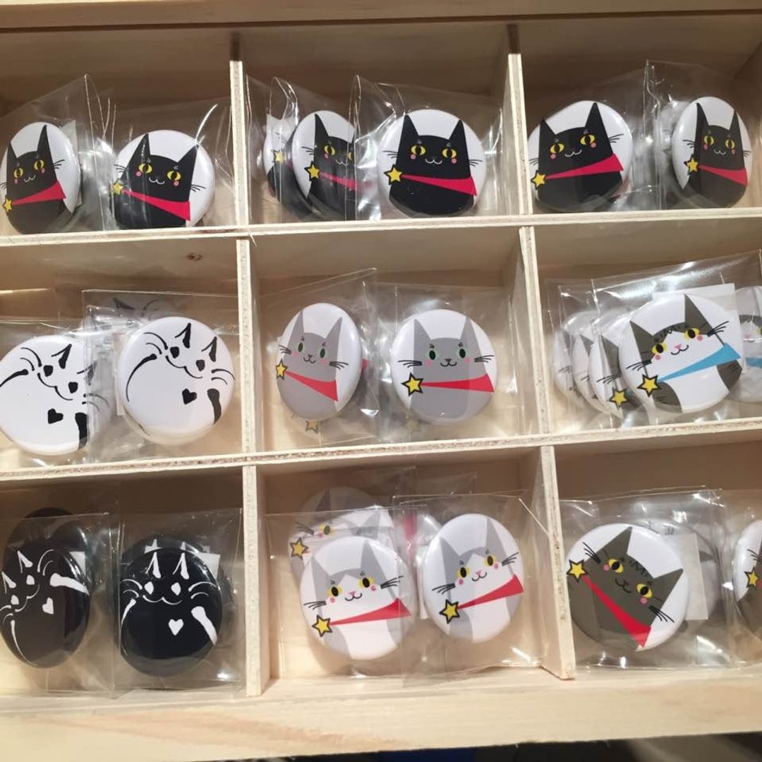Various cans badge of cat lovers specification (single) - 胸针 - 其他金属 
