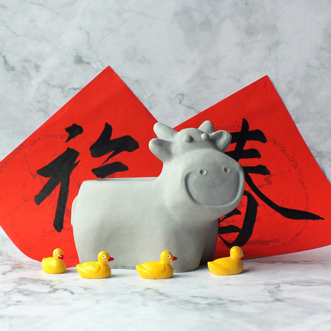 水泥泥作 Concrete－牛盆器 牛年行大运 水泥盆器 - 植栽/盆栽 - 水泥 灰色