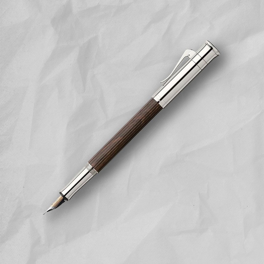 【Graf von Faber-Castell】经典系列非洲黑木钢笔 M尖 VIP刻字 - 钢笔 - 木头 黑色