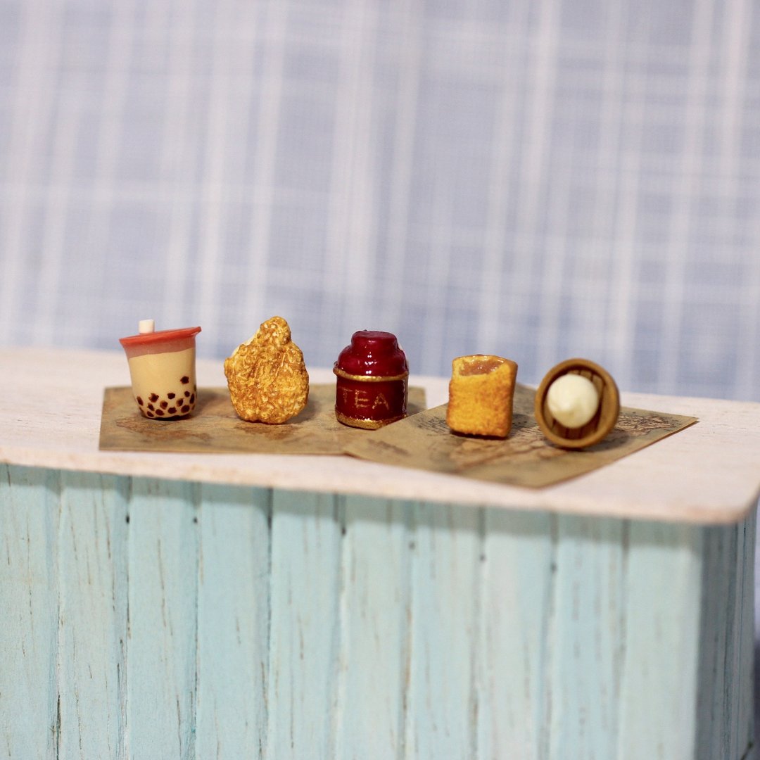 袖珍台湾点心贴耳耳环-单卖 Miniature Taiwan Dessert Earring - 耳环/耳夹 - 粘土 橘色