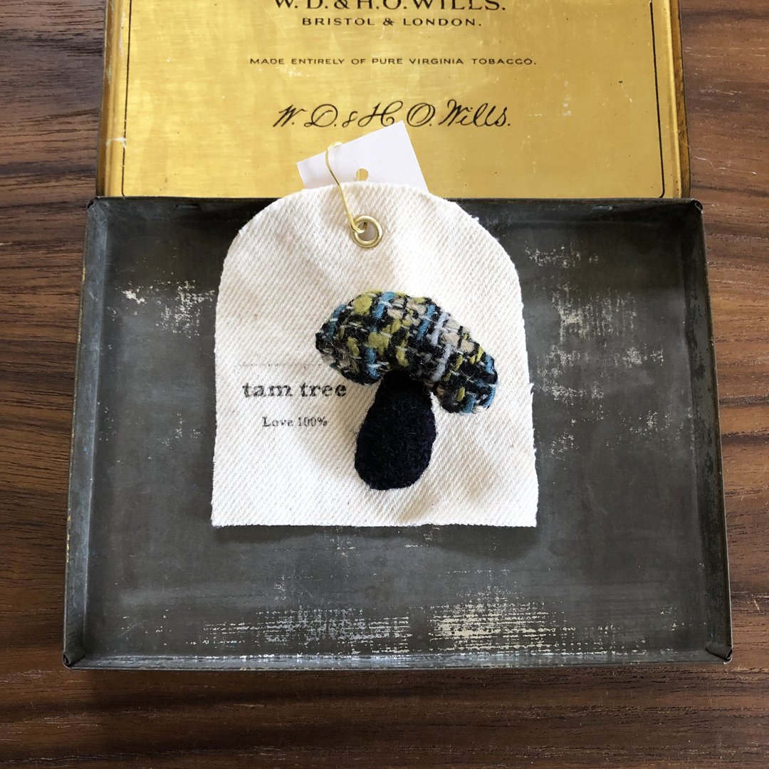 fabric brooch / mushroom / mushroom brooch S / 002 - 胸针 - 羊毛 蓝色