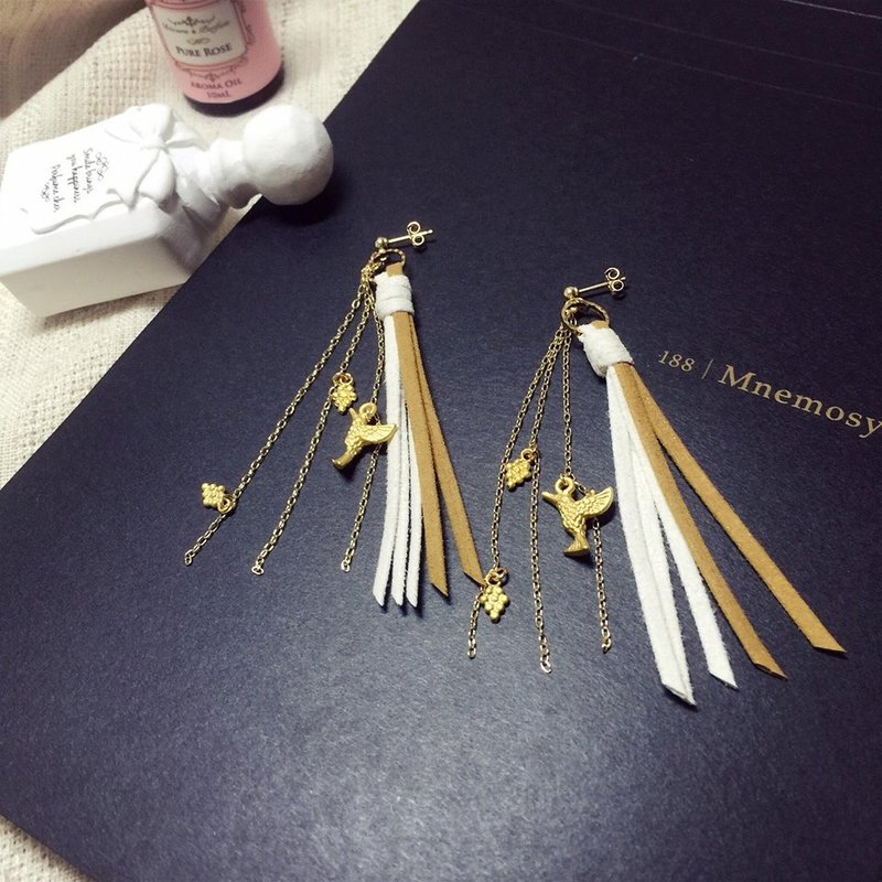 小鸟与果实垂坠耳环 - 耳环/耳夹 - 其他金属 橘色