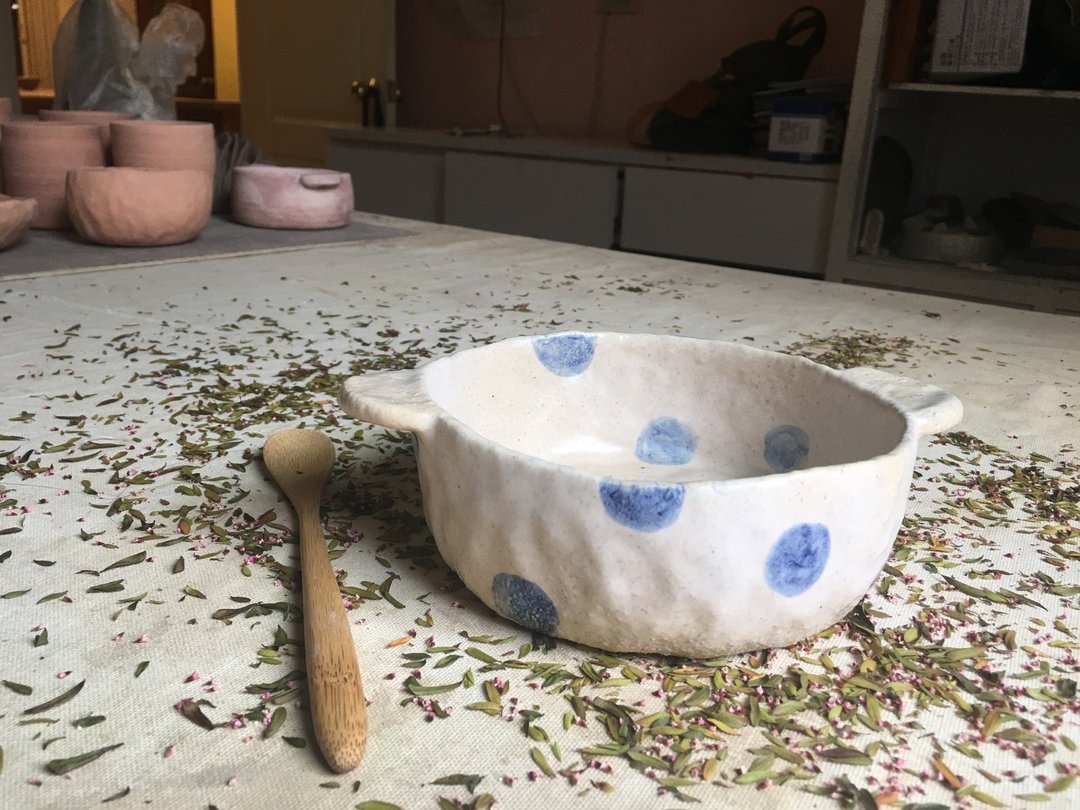 蓝点小土锅 - 花瓶/陶器 - 陶 白色