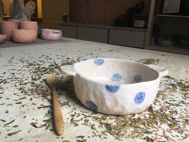蓝点小土锅 - 花瓶/陶器 - 陶 白色