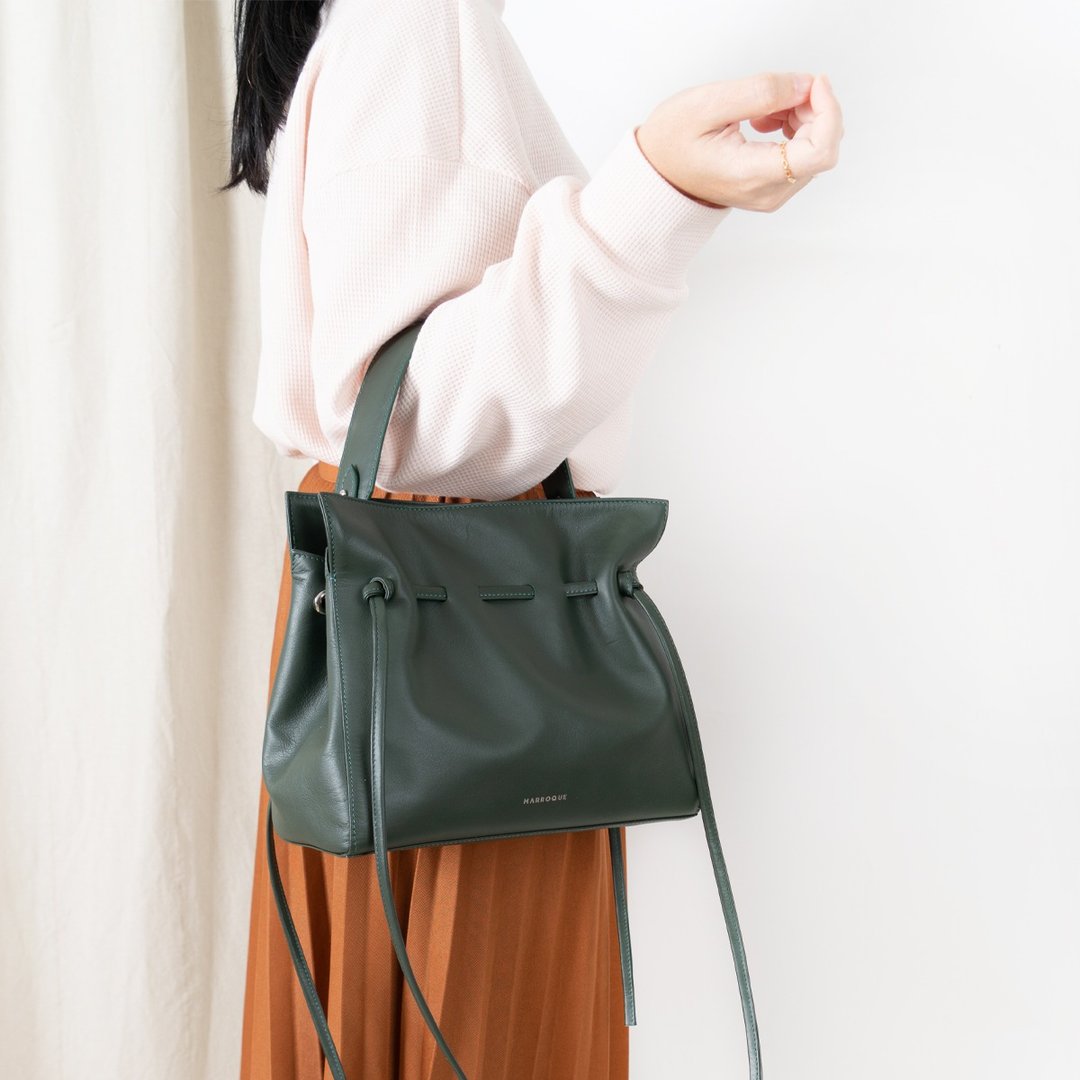 Marroque Wendy drawstring  leather crossbody bag in green - 其他 - 真皮 绿色