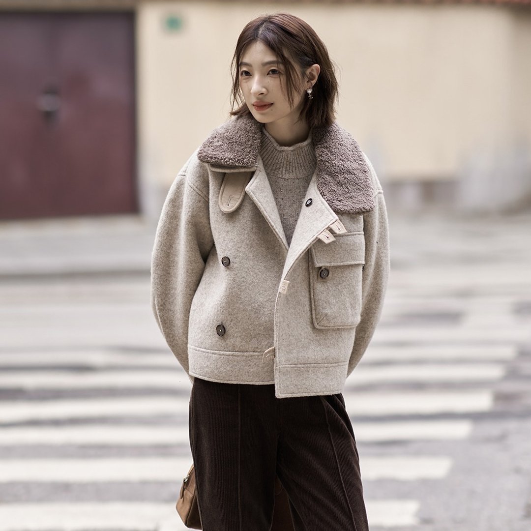 短款毛领外套|大衣|两色|秋冬款|Sora-1338 - 女装休闲/机能外套 - 羊毛 多色