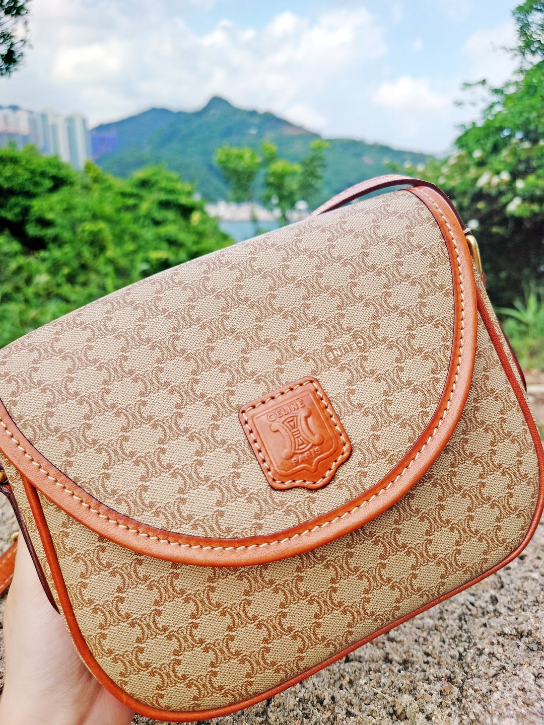 中古美品 CELINE 米花凯旋门马鞍包半月包单肩包单肩袋腋下包 - 侧背包/斜挎包 - 防水材质 卡其色